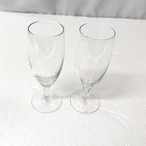 Set of 2‎ wine glasses